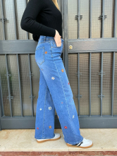 Pantalón Wide Leg Denim con Bordado Floral