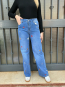 Pantalón Wide Leg Denim con Bordado Floral