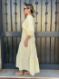 Vestido Midi Amarillo con Manga Abullonada