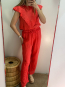 Conjunto Coral con detalle Volante
