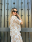 Conjunto Floral  Beis y Blanco