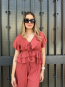 Conjunto Fluido con Volantes y Lazada Delantera