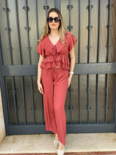 Conjunto Fluido con Volantes y Lazada Delantera