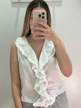 Blusa "Brisa" con Volantes Esenciales