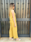 Conjunto Lino Mostaza: Blusa con Volantes + Pantalón Fluido
