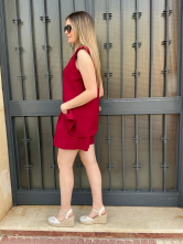 Conjunto Elegancia: Chaleco Sastre y Shorts a juego