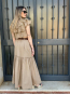 Conjunto boho Beige de Dos Piezas: Top con Volantes y Falda Larga