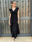 Vestido Largo Negro con Volantes