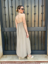 Vestido Halter con Detalle de Madera