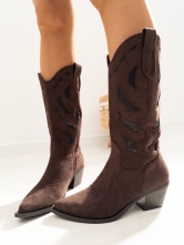 Bota Cowboy Marron con Detalles Troquelados