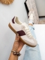 Zapatillas casual granate y blanco – Comodidad y estilo diario