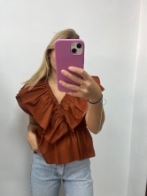 Blusa Fruncida con Volantes