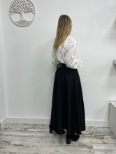 Falda Larga Negra