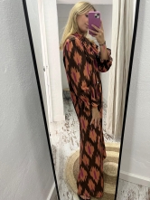 Vestido Estampado Detalle Cuello