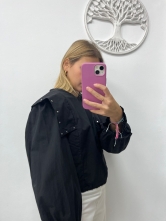 Blusa Detalles Tachuelas