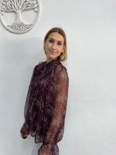 Blusa de mujer estampada con volantes Tonos Granate