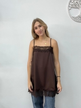 Top Lencero Satinado en Color Marrón