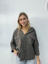 Camiseta Combina Estilo y Comodidad con un Toque Desenfadado