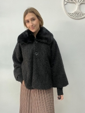 Chaqueta de Textura Peluda con Cuello Faux Fur