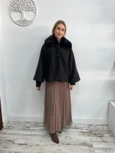 Chaqueta de Textura Peluda con Cuello Faux Fur