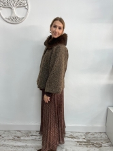 Chaqueta de Textura Peluda con Cuello Faux Fur