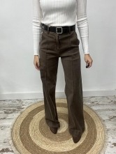 Pantalón Wide Leg con Costura Frontal en Marrón