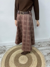 Falda de Cuadros con Ligero Vuelo y Cinturón Incluido