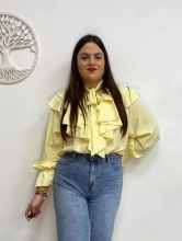 Blusa romántica con Volantes Parte Frontal