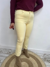Pantalón Cropped Push Up Amarillo