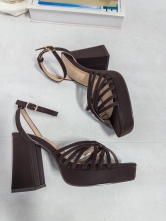 Sandalia Tacón Ancho con Plataforma