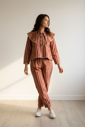 Conjunto de Rayas Rosa y Naranjacon Volante