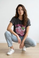 ✨ Camiseta Gris Estampada – Estilo Casual