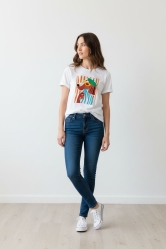 ✨ Camiseta blanca Estampada – Estilo Casual