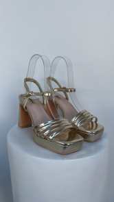 Sandalias tacón medio