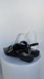 Sandalia mule tachas