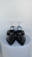Sandalia mule tachas