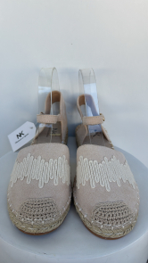 Alpargatas beige con bordado