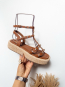 Sandalias plataforma tachas