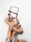 Sandalia Plataforma Tachas
