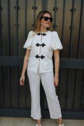Conjunto Elegante Blanco Con Detalles Negro