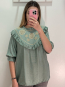 Blusa bordados hilo